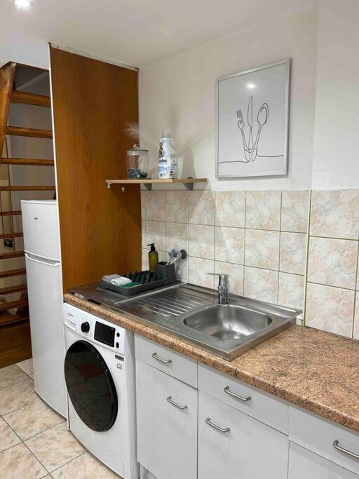 Duplex Minimaliste - 30 Min De Paris Daire Saint-Ouen-l'Aumone Dış mekan fotoğraf